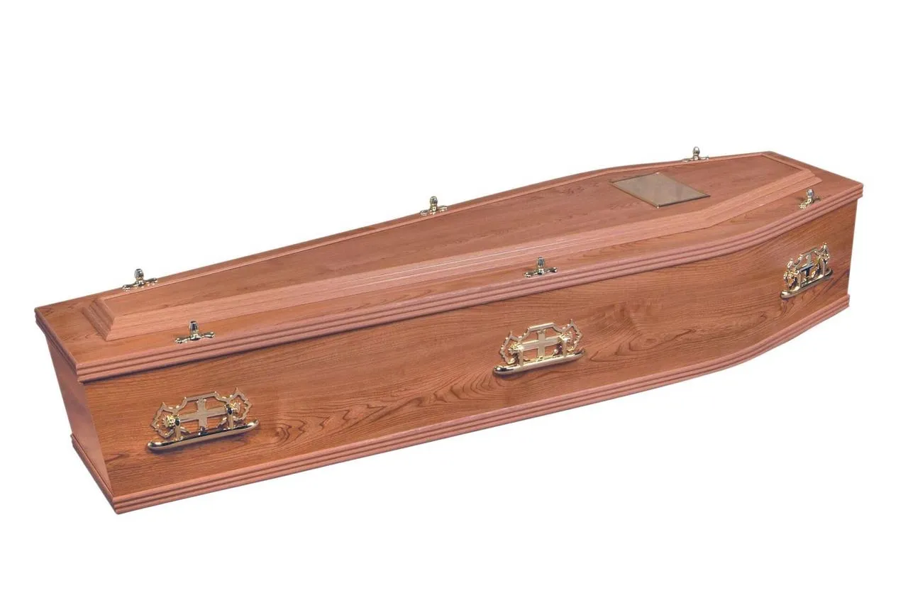 The Ipswich traditional coffin supplied by Brunskill Family Funerals